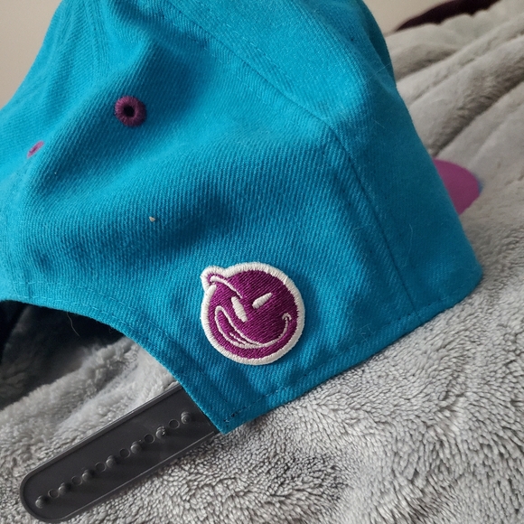 YUMS snapback - Picture 2 of 3